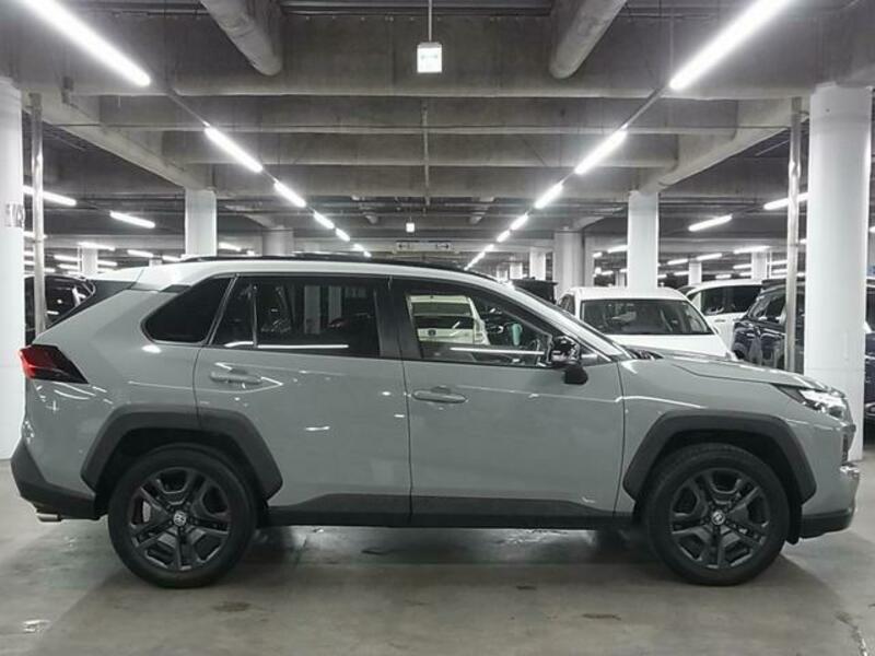 RAV4