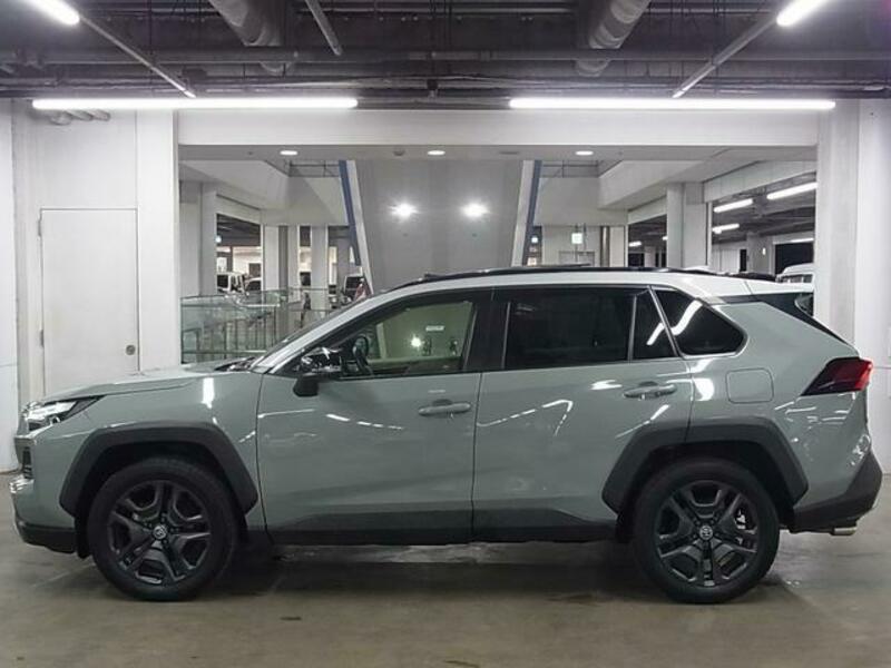 RAV4