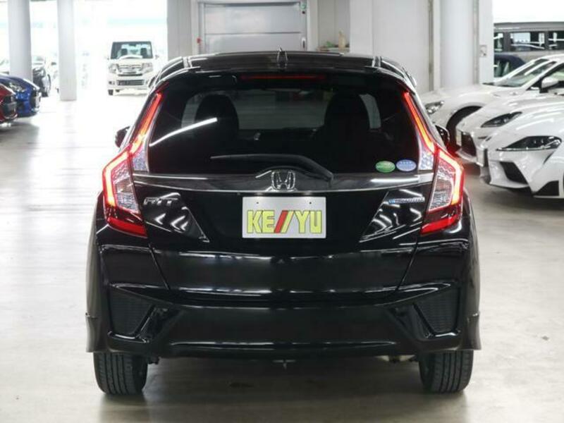 FIT HYBRID