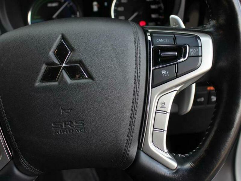 OUTLANDER PHEV