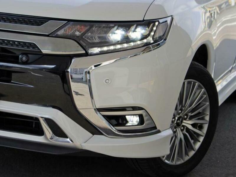 OUTLANDER PHEV