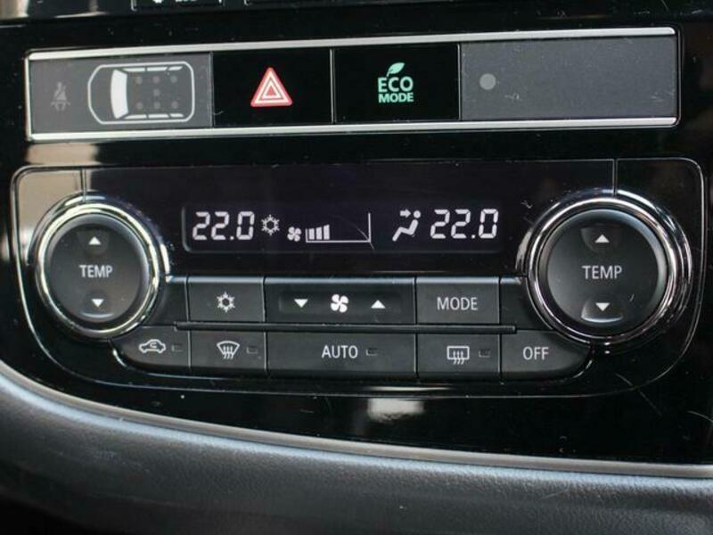 OUTLANDER PHEV