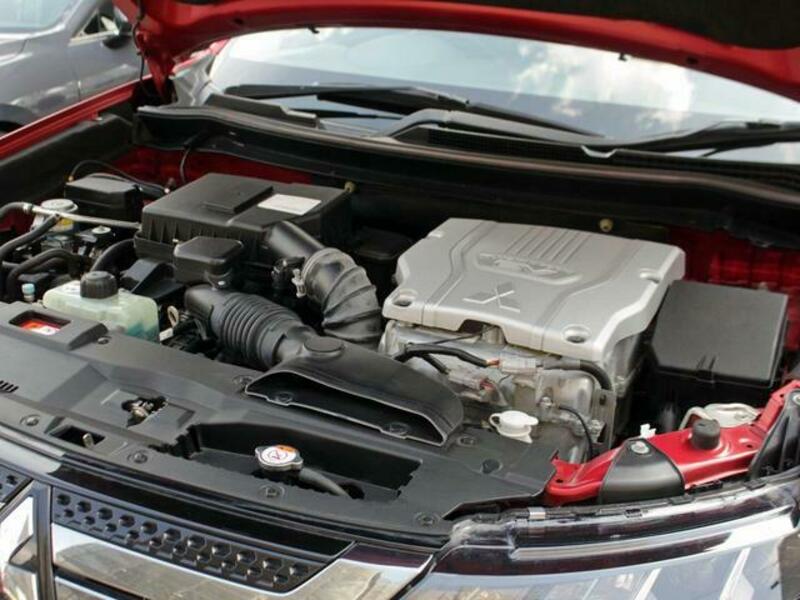 OUTLANDER PHEV