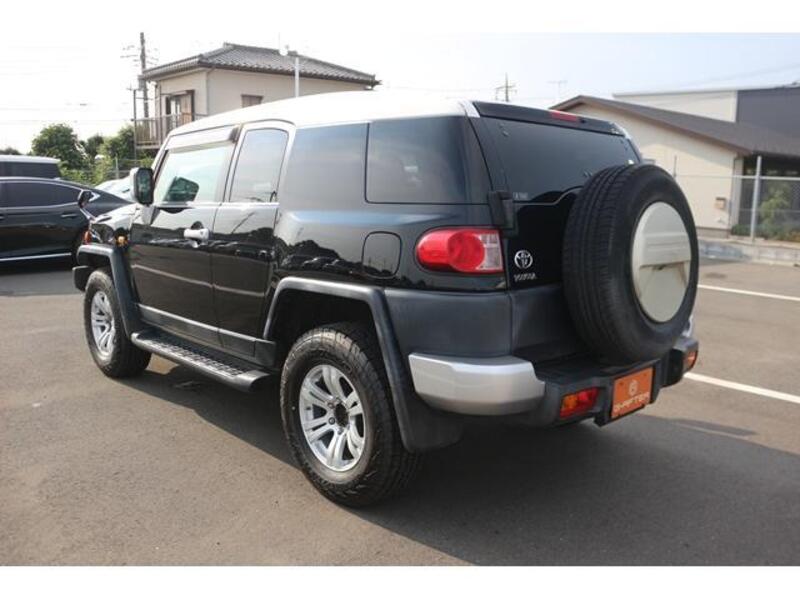 FJ CRUISER