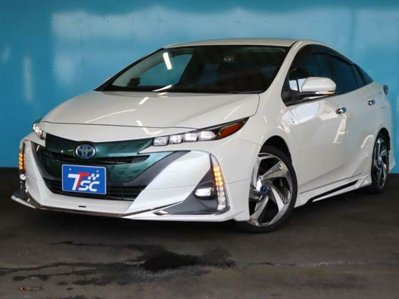 PRIUS PHV