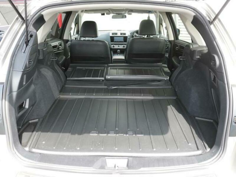 LEGACY OUTBACK
