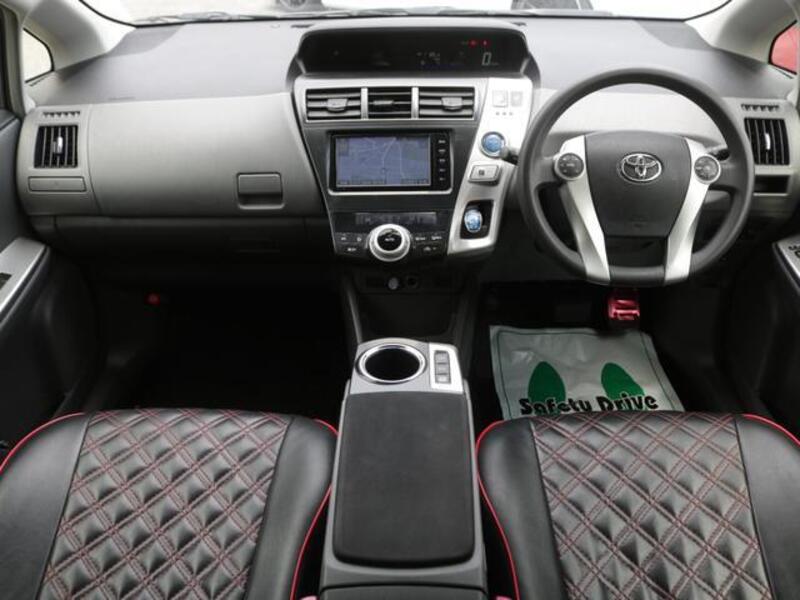 PRIUS ALPHA