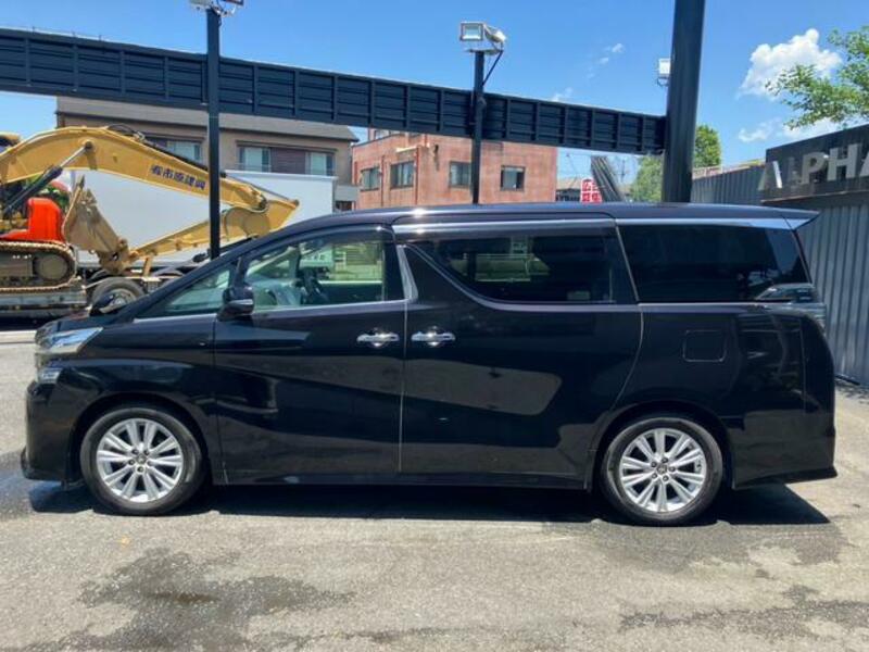 VELLFIRE