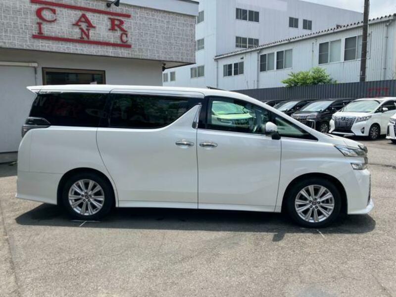 VELLFIRE
