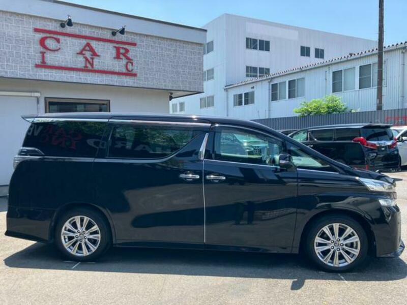 VELLFIRE
