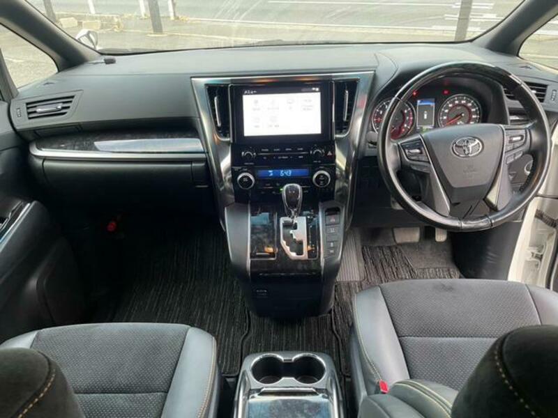 VELLFIRE