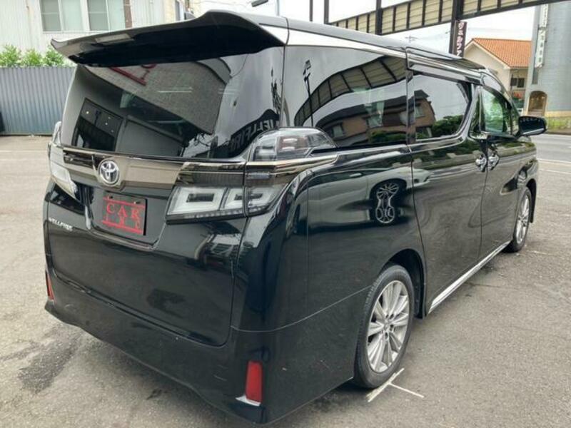 VELLFIRE