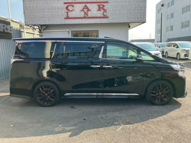 VELLFIRE