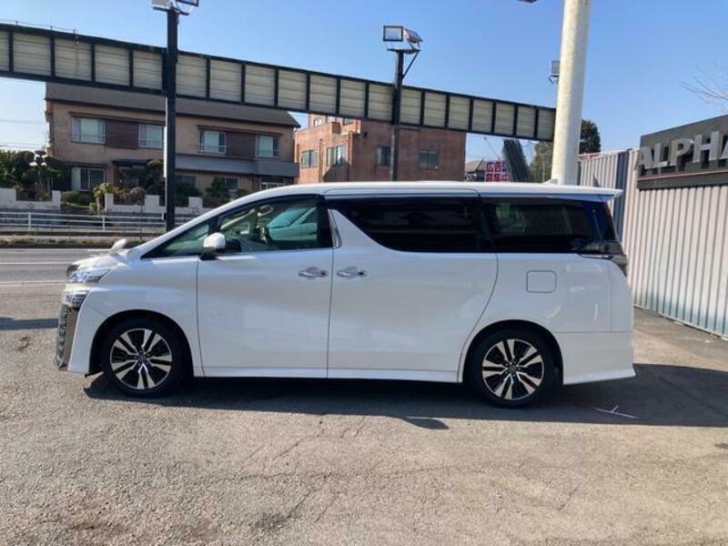 VELLFIRE