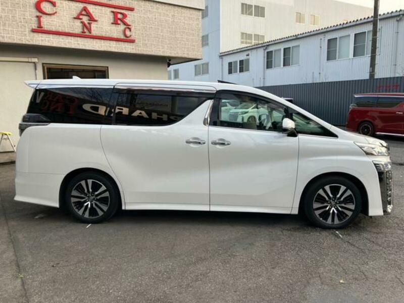 VELLFIRE