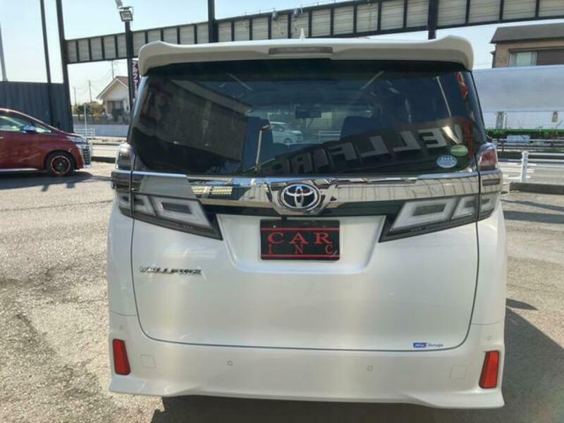 VELLFIRE