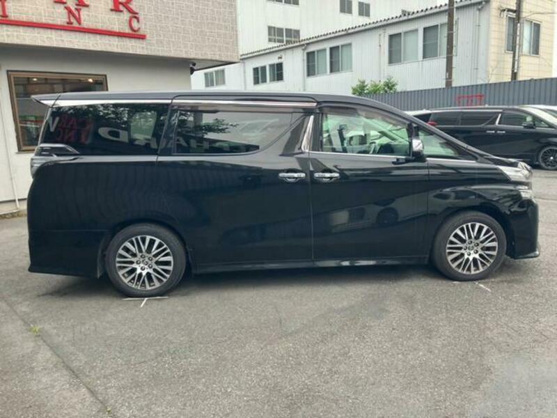 VELLFIRE