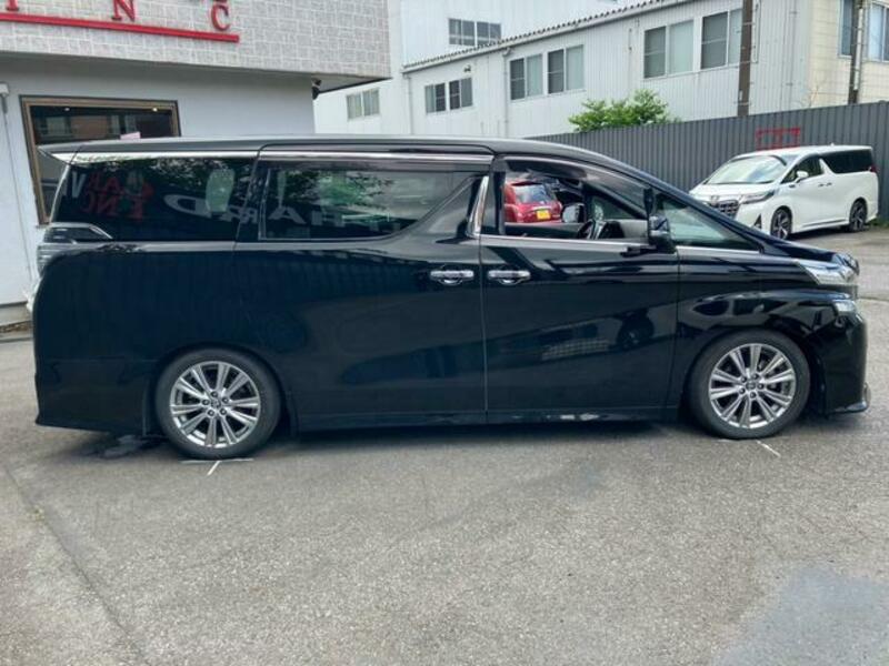 VELLFIRE