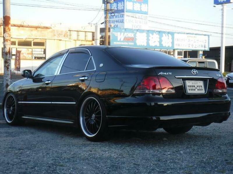 CROWN