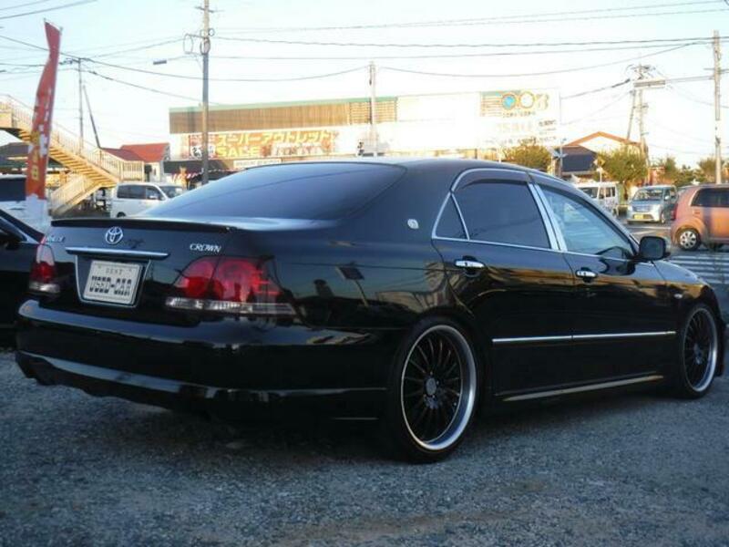 CROWN