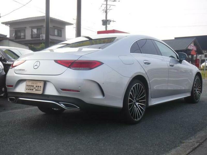 CLS-CLASS