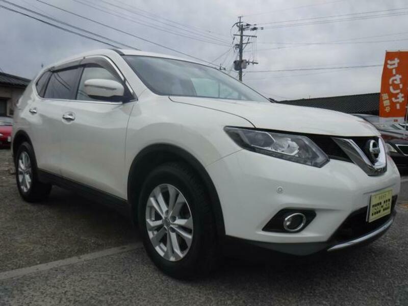 X-TRAIL