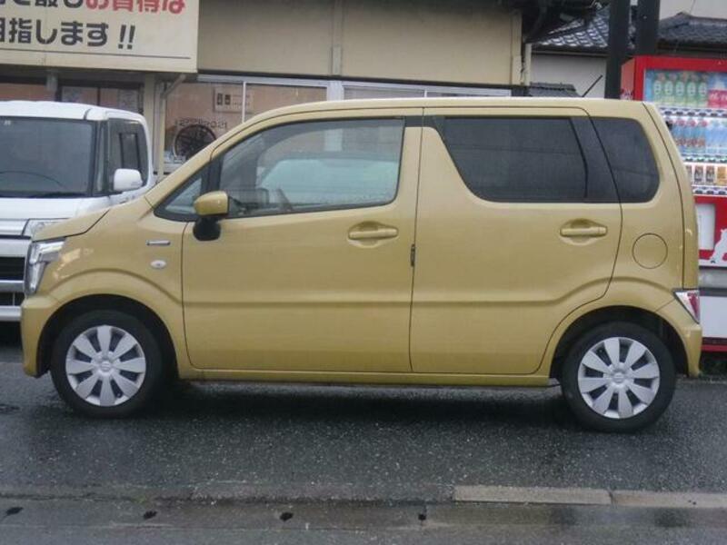 WAGON R