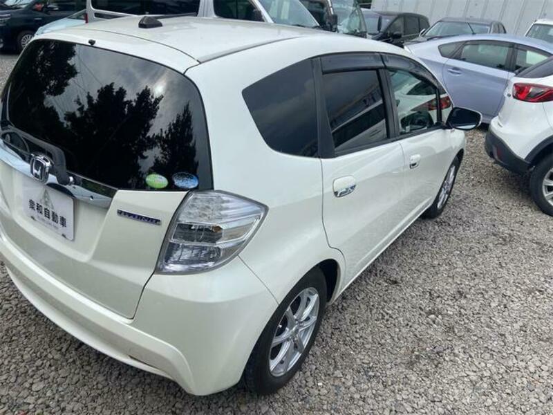 FIT HYBRID