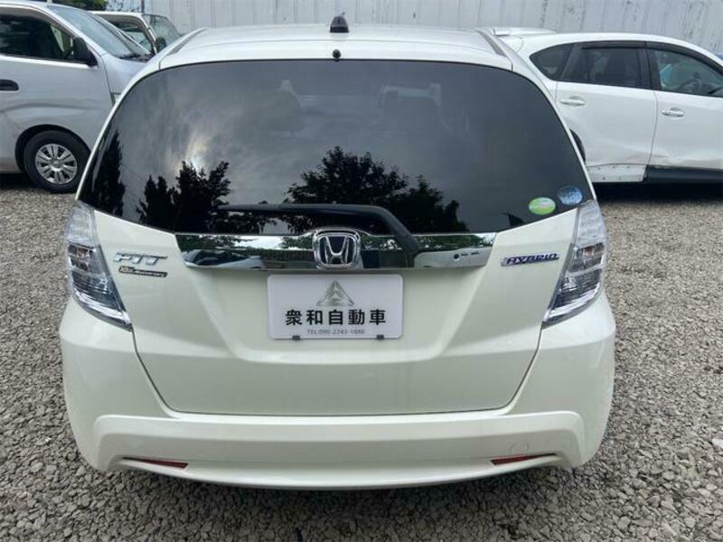 FIT HYBRID