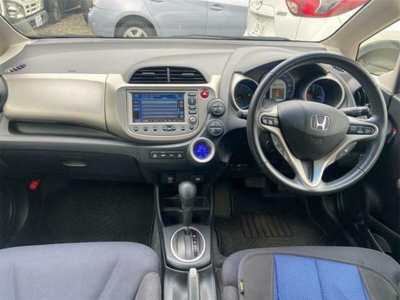 FIT HYBRID