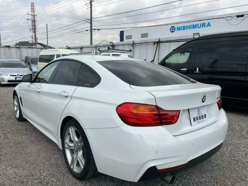 4 SERIES