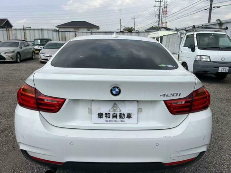 4 SERIES