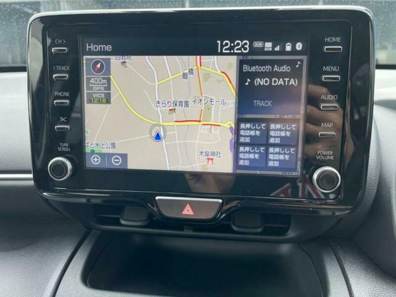 YARIS CROSS