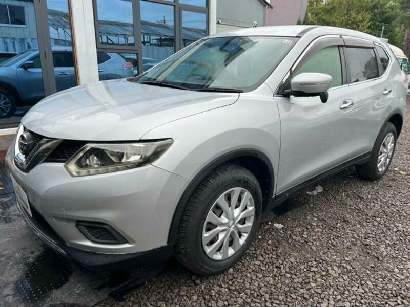 X-TRAIL