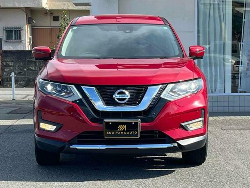 X-TRAIL