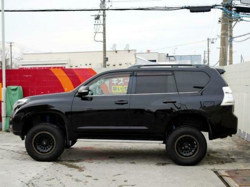 LAND CRUISER PRADO