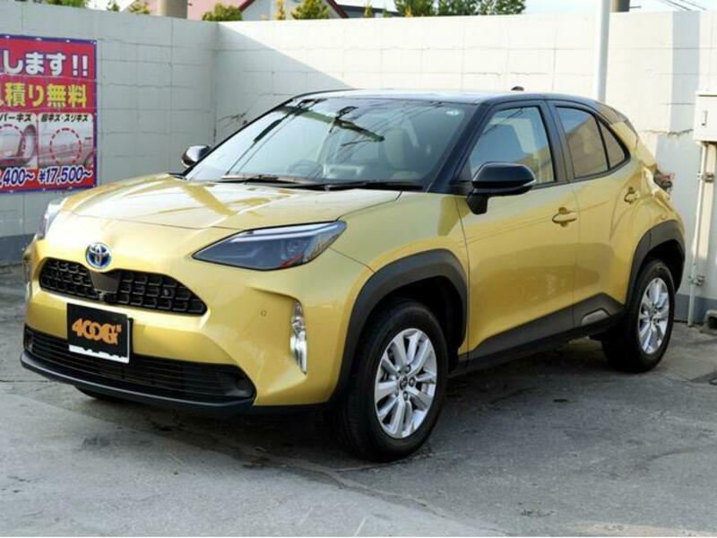 YARIS CROSS