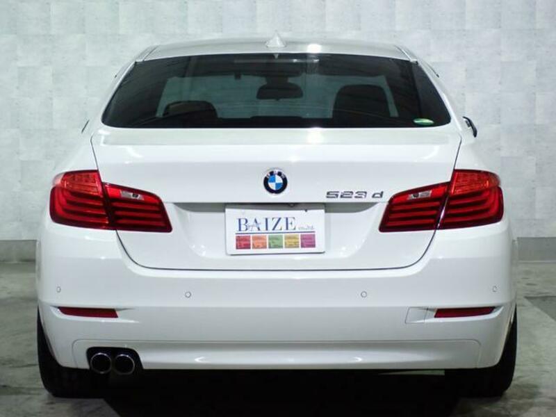 5 SERIES