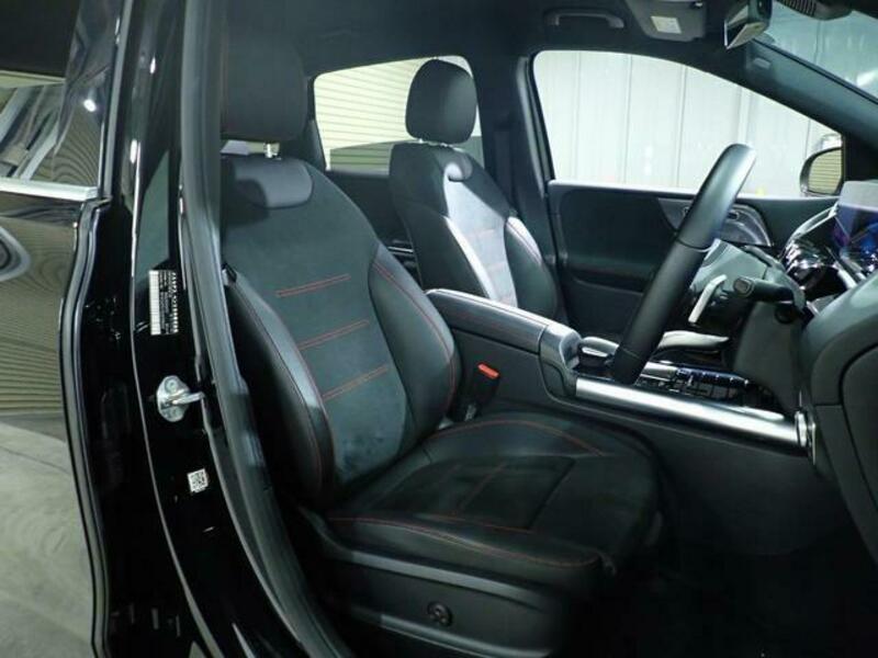 B-CLASS