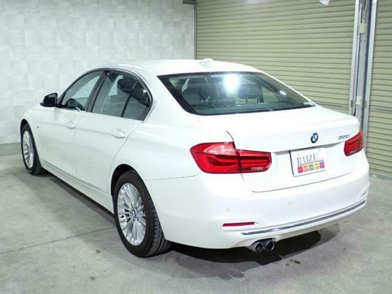 3 SERIES