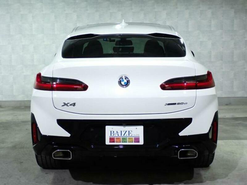 X4
