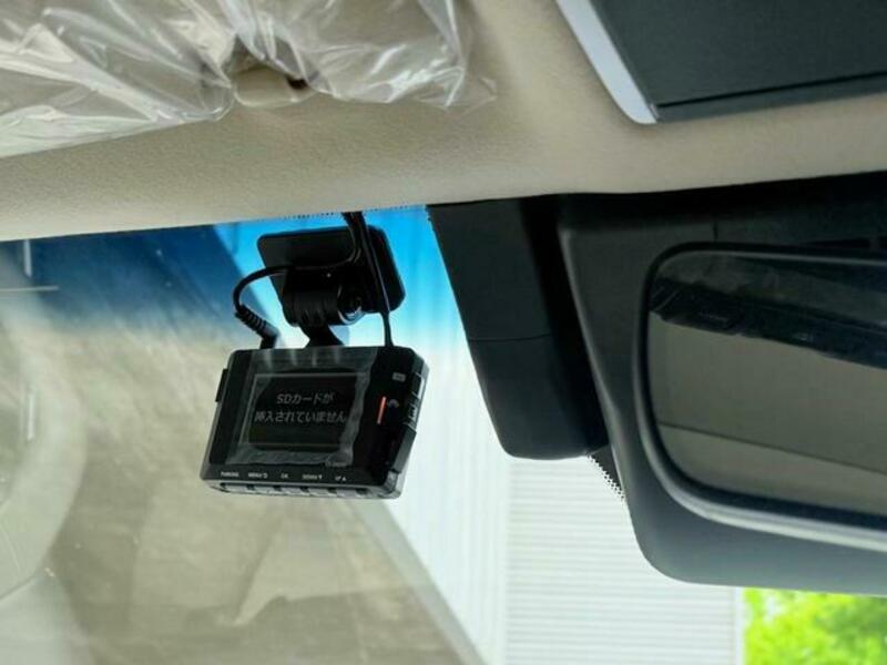 LAND CRUISER