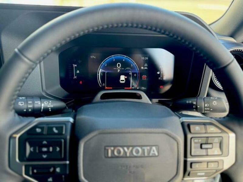 LAND CRUISER 250