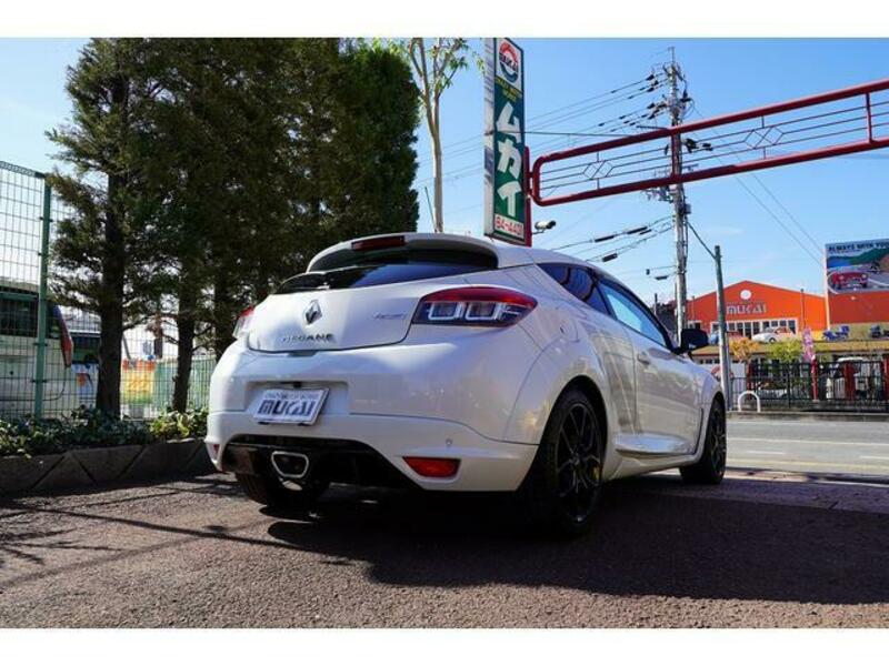 MEGANE