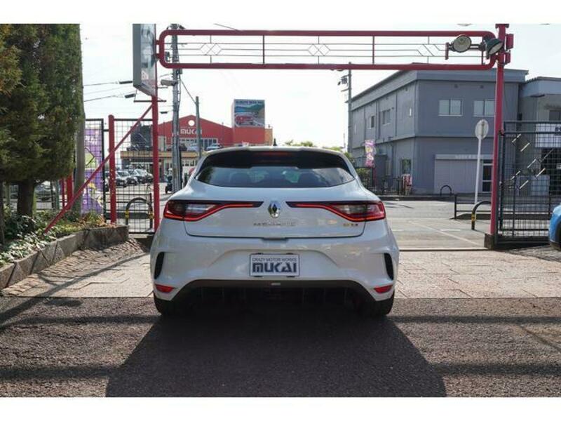 MEGANE