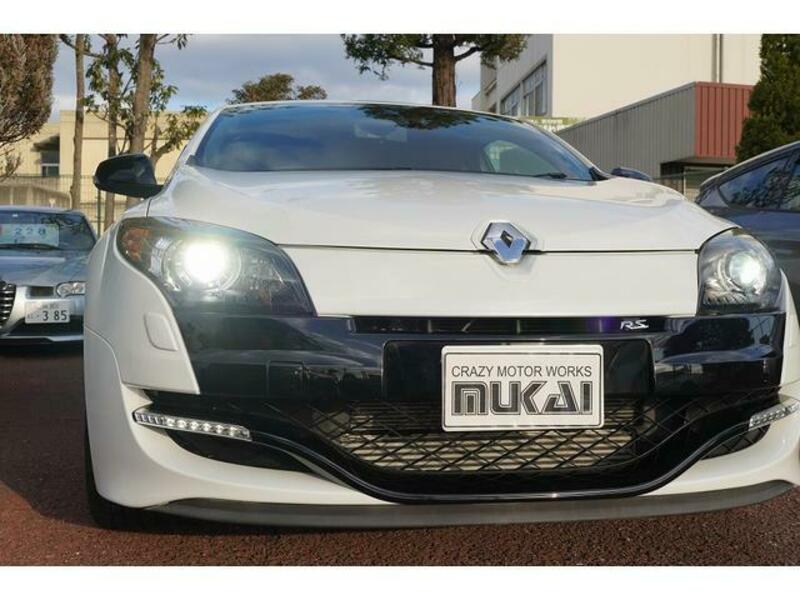 MEGANE