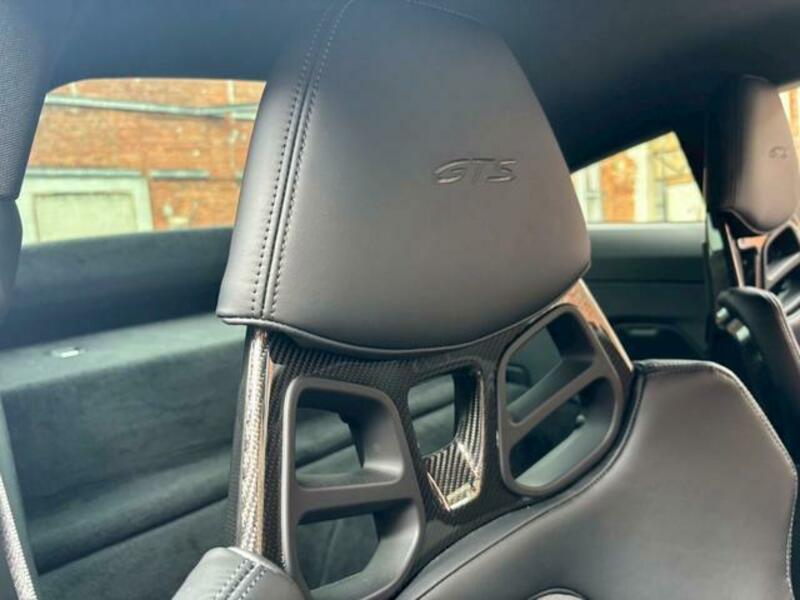 911