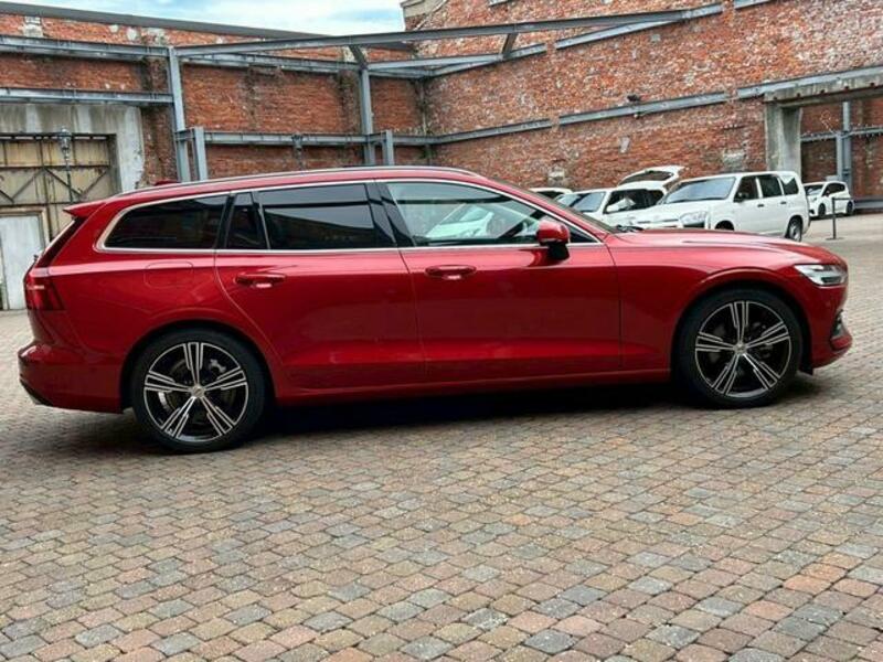 V60