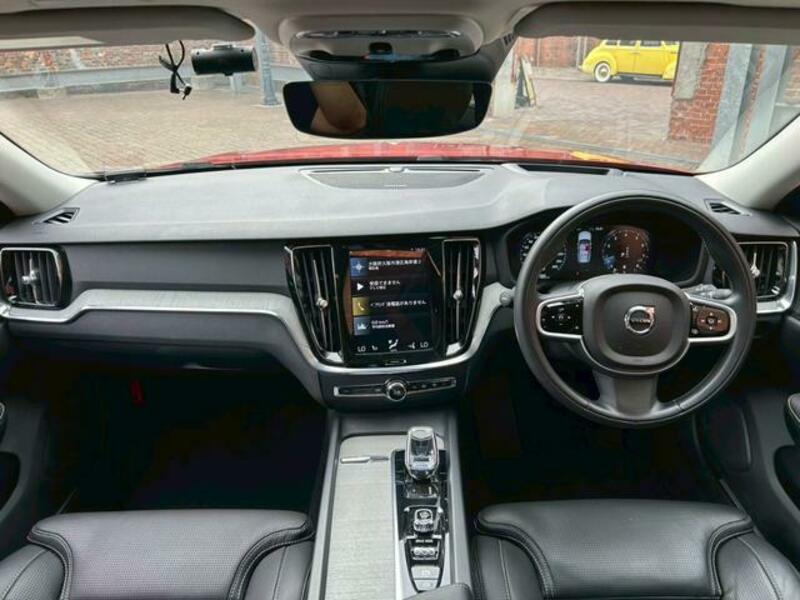 V60