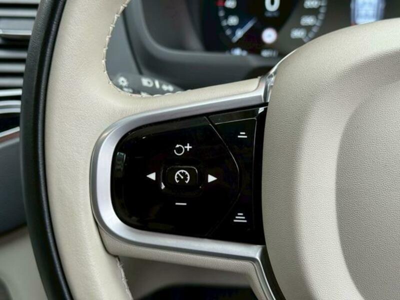 XC90